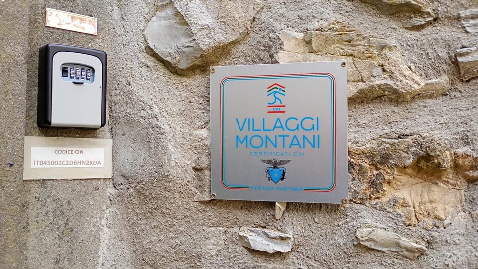 Property logo or sign
