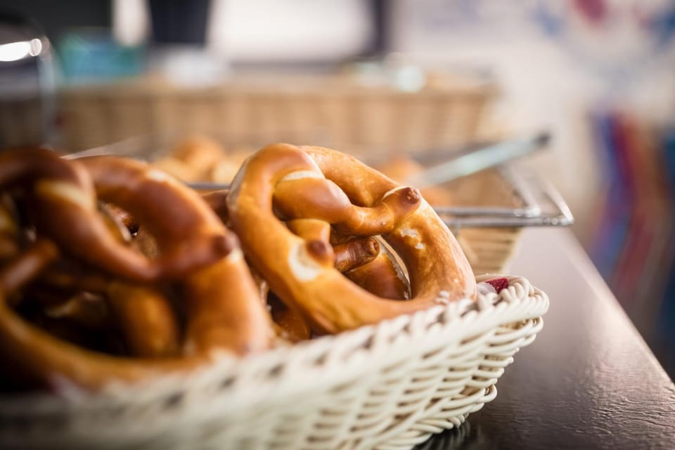 Breakfast, Continental breakfast