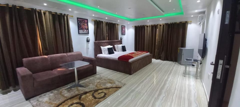 Bed, Photo of the whole room