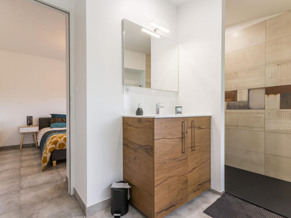 Maison calme, rénovée, proche Clisson – 3 chambres, terrasses, jardin, pétanque, stationnement privé - FR-1-306-1208 House in Pays de la Loire
