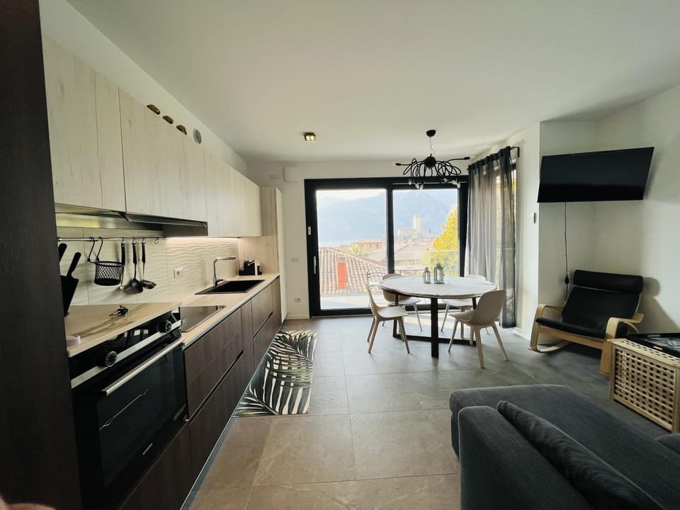 Living room, kitchen