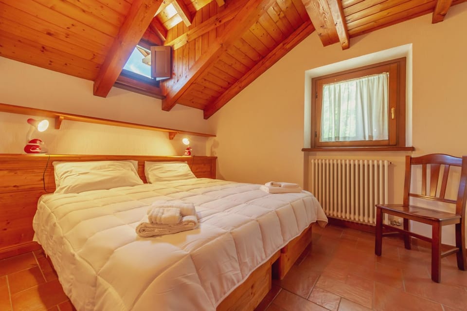 CHALET PONTAL 7 - Relax e vista sulle montagne - COUR 0144 Apartment in Courmayeur