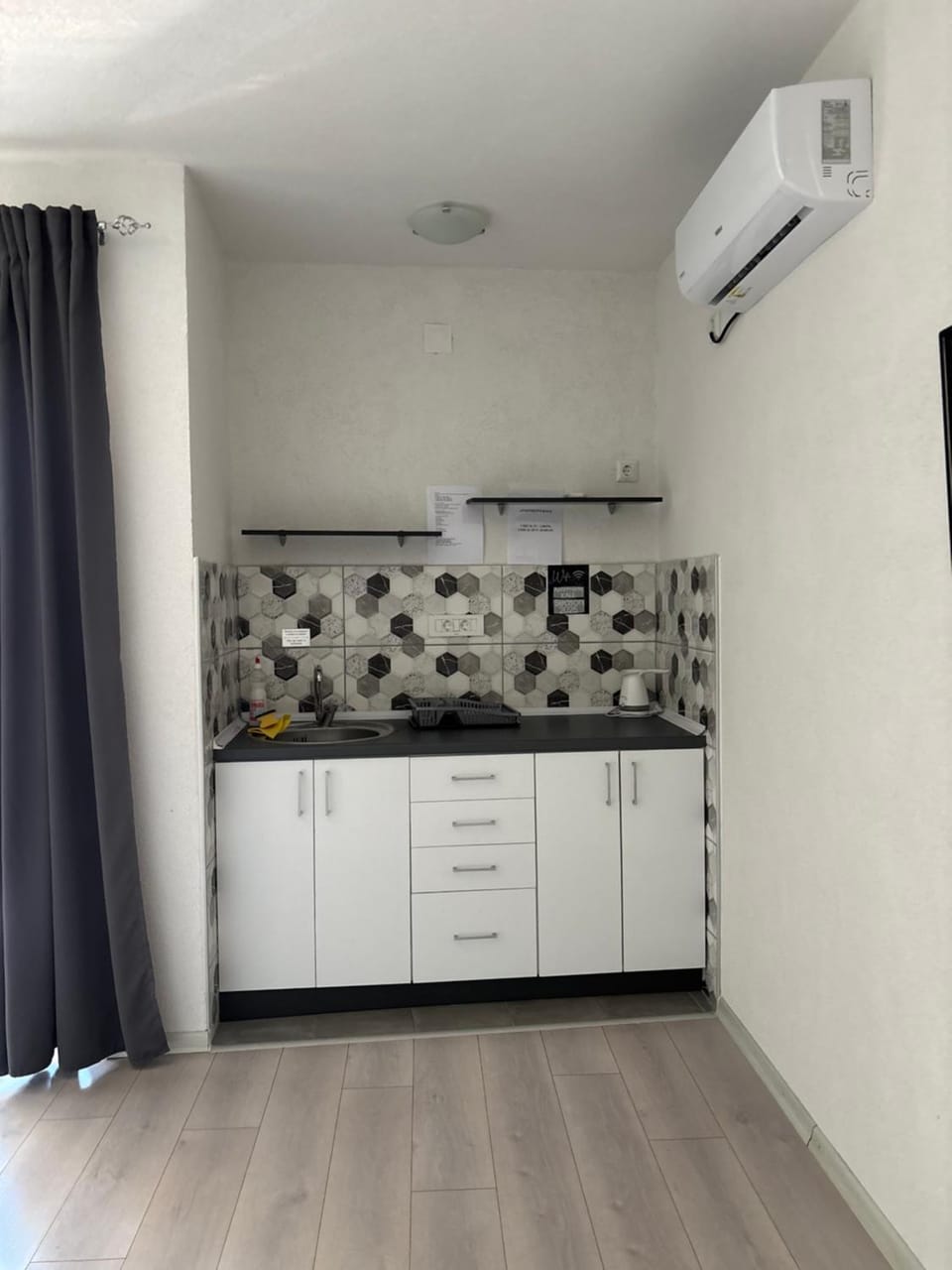 Kale Apartments Trpejca SUP and bikes included Apartment in Municipality of Ohrid, North Macedonia