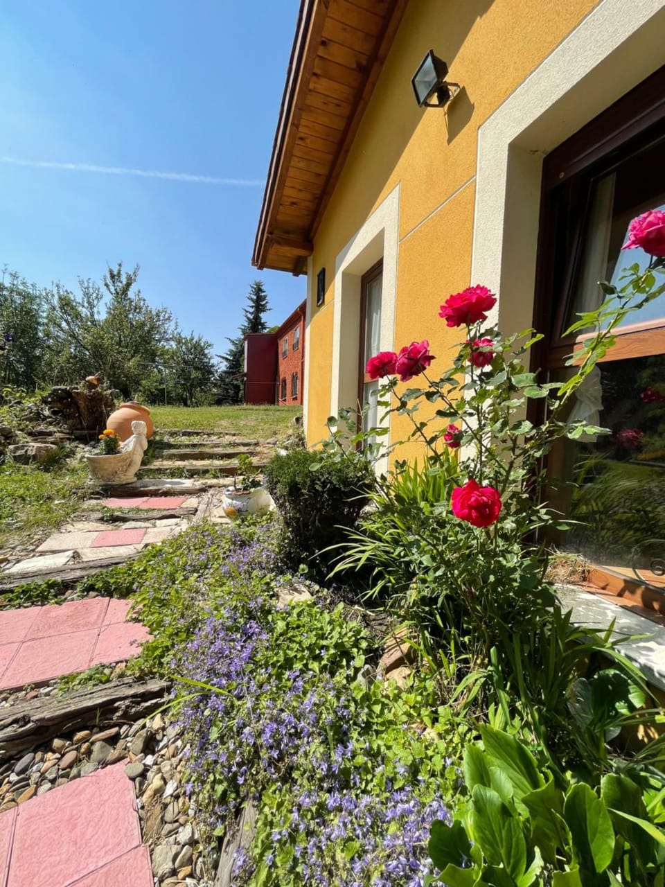 Hostel Arenos Bed and Breakfast in Cantabria