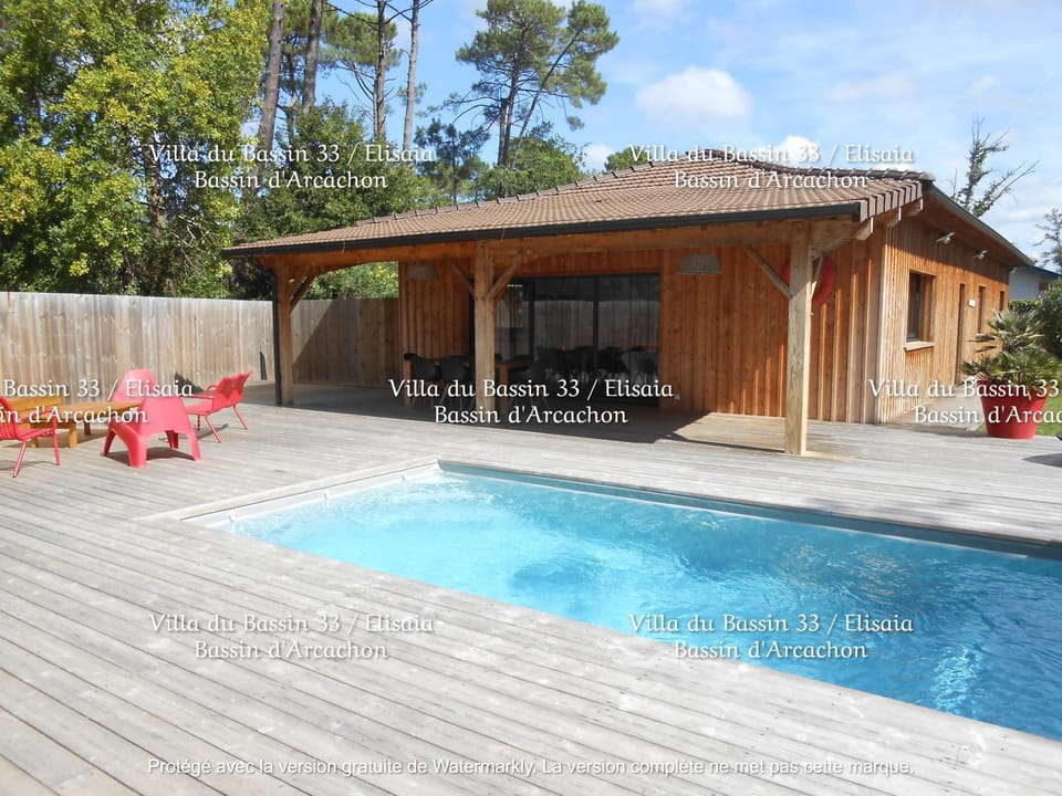 Pool view, Swimming pool