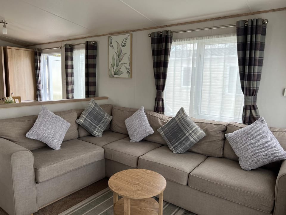 Forest & Beach Escape Campground/ 
RV Resort in New Milton
