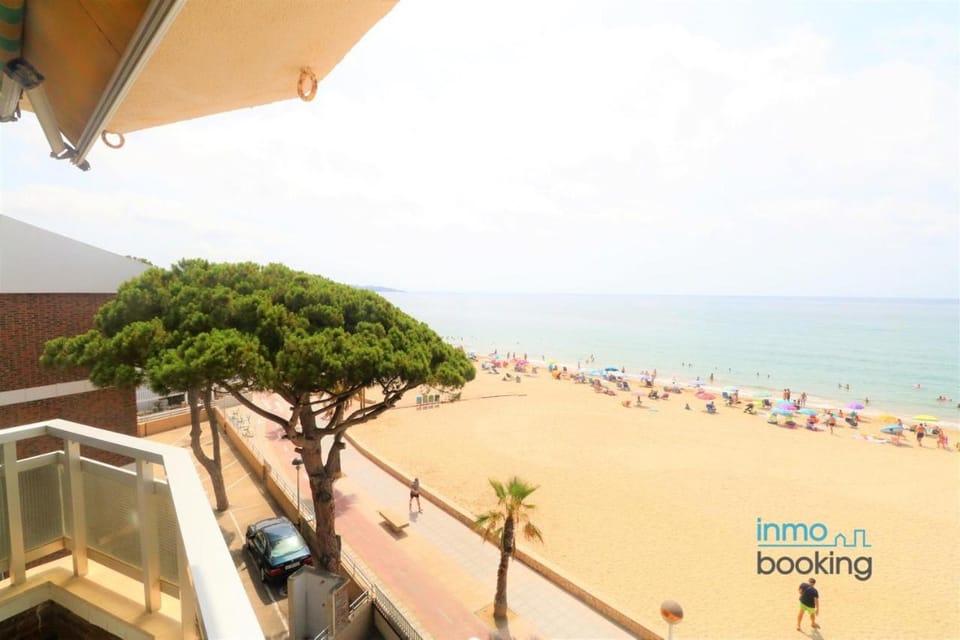 Sun Beach Costa D’or, facing the sea Apartment in Cambrils