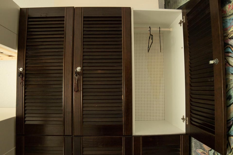 wardrobe