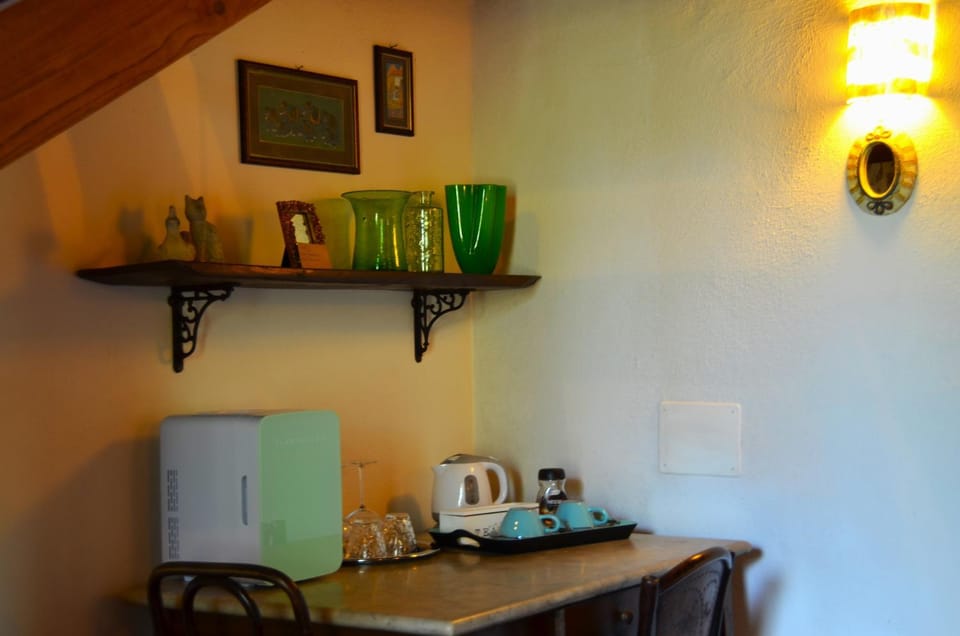 Coffee/tea facilities, Living room