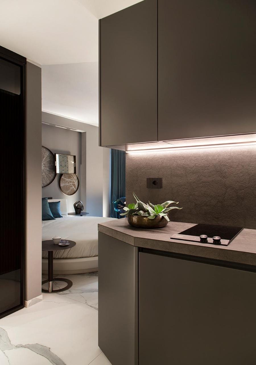 Kitchen or kitchenette