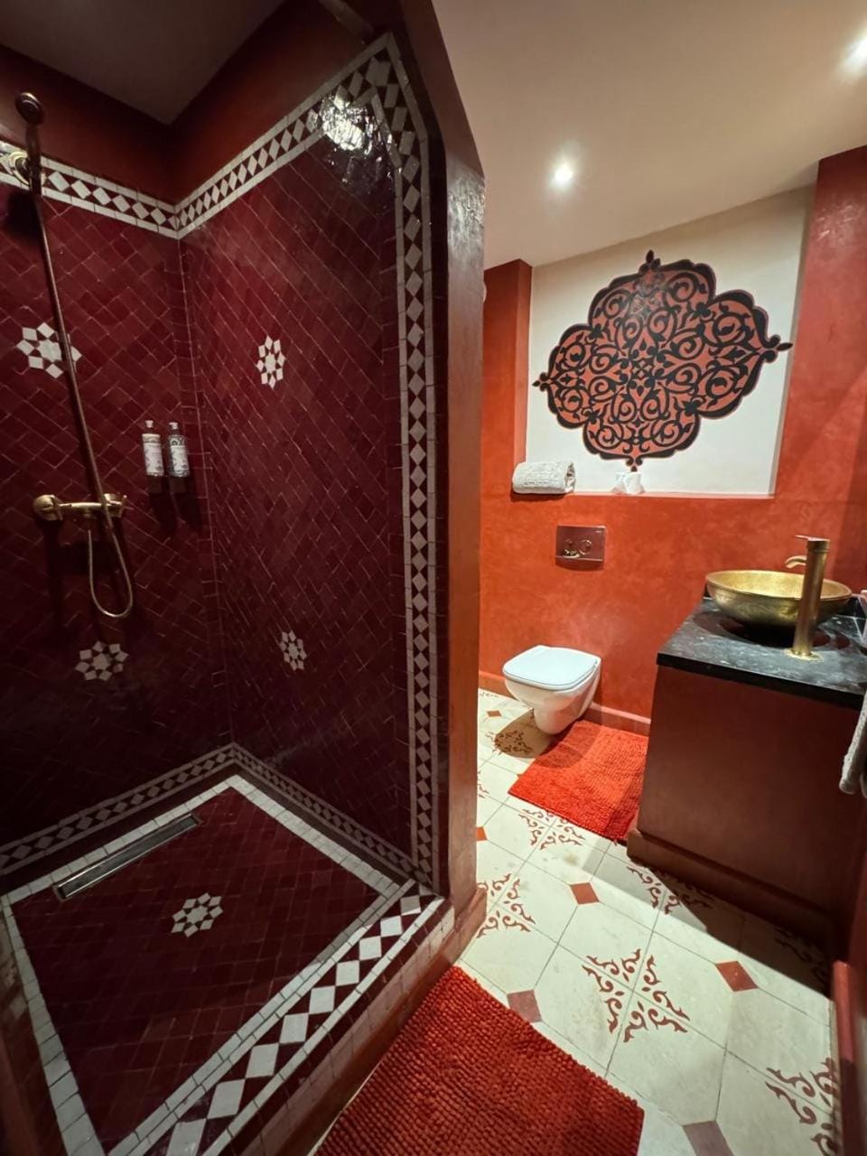 Shower, Bathroom