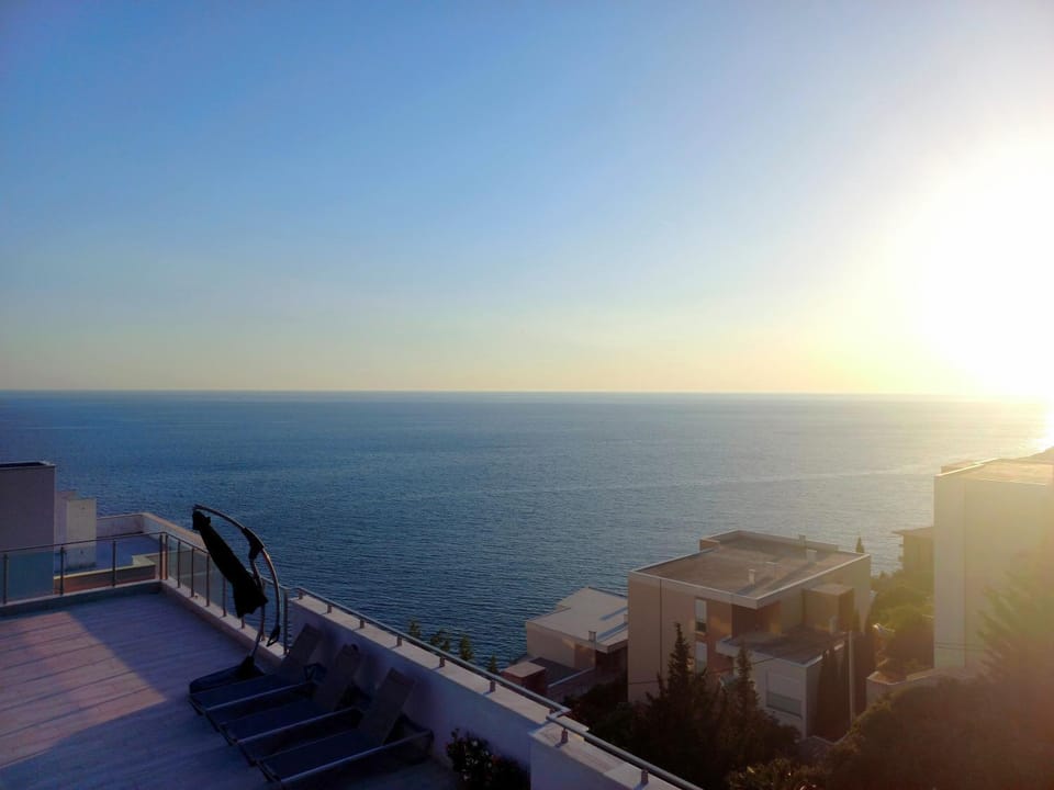 Balcony/Terrace, Sea view, Sunset