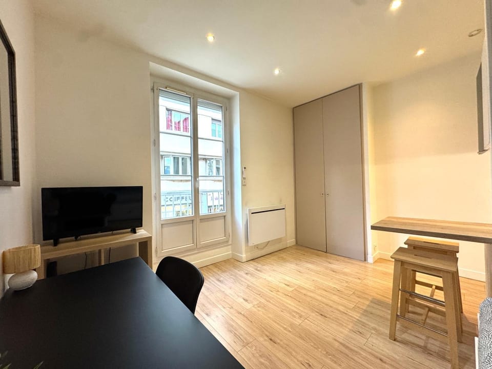 Le Cocon, Hyper-centre, Climatisation, Trams Apartment in Grenoble