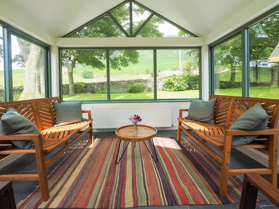 Day, Summer, Garden, Seating area, Garden view, Mountain view, Mountain view