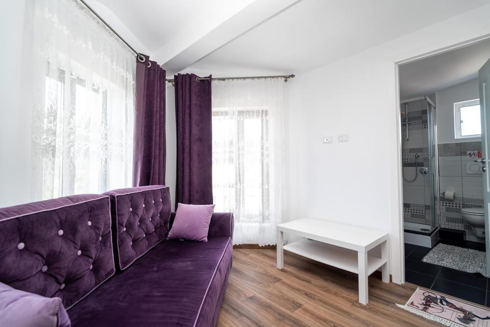 Lounge or bar