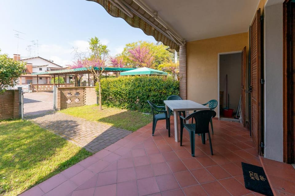 Patio, BBQ facilities, Balcony/Terrace