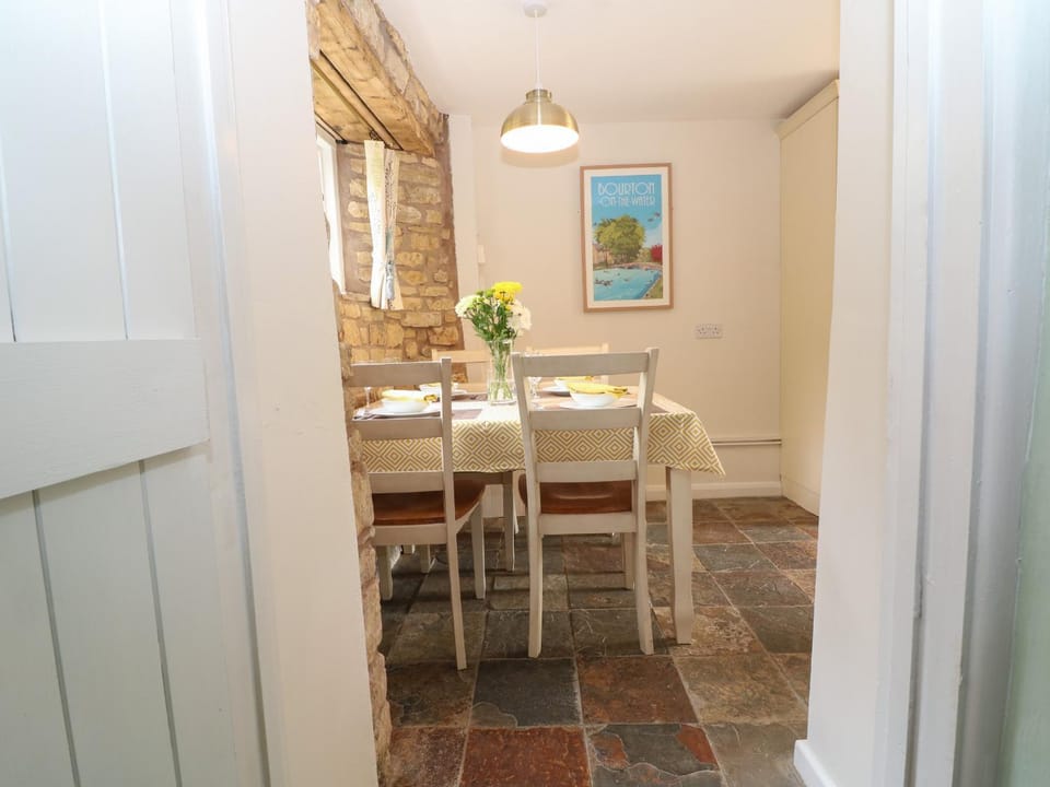 Tuesday Cottage House in Bourton-on-the-Water
