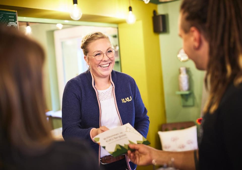 People, Lobby or reception, Breakfast
