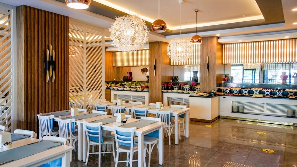 Restaurant/places to eat
