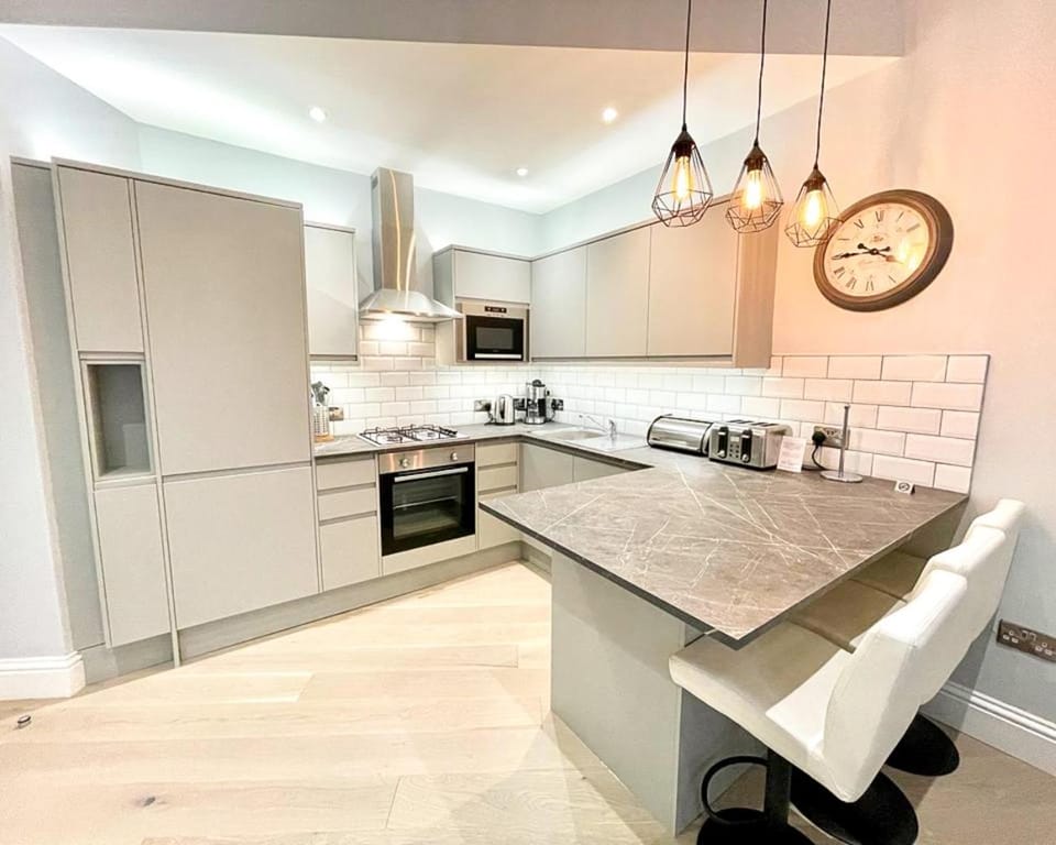 kitchen, kitchen