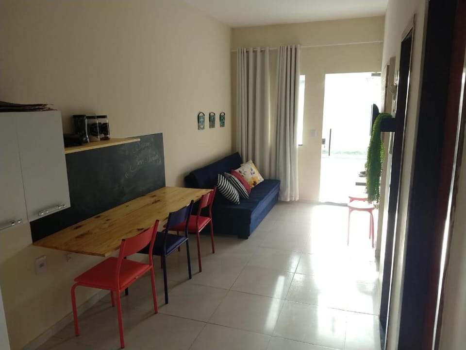 Living room, Breakfast, Lunch