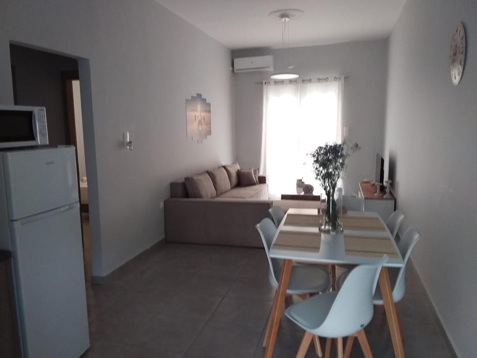 THALASSA ALMYROS APARTMENTS House in Messenia