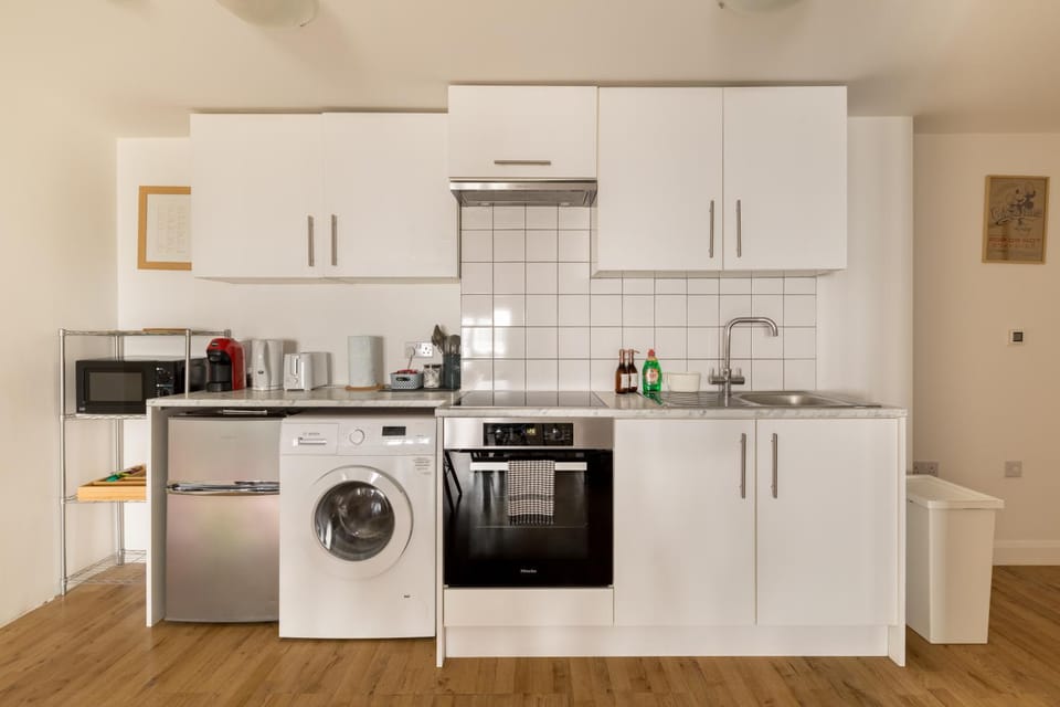 dishwasher, oven, stove, washing machine, kitchen