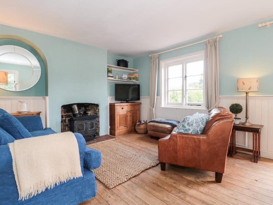 Old Rectory Cottage House in North Dorset District