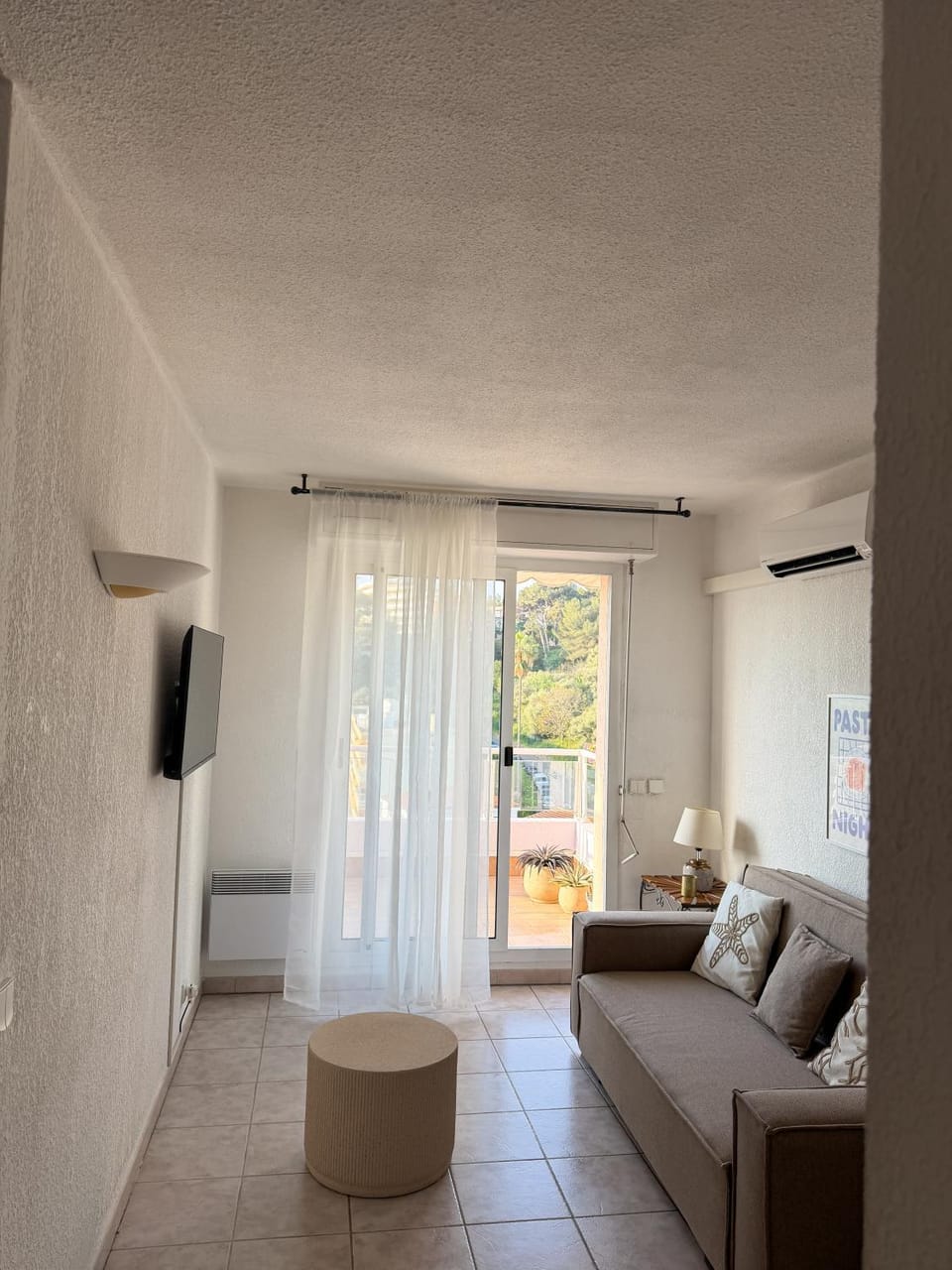 Coquet Appartement Avec Le Terrasse Sur Le Mer Apartment in Roquebrune-Cap-Martin