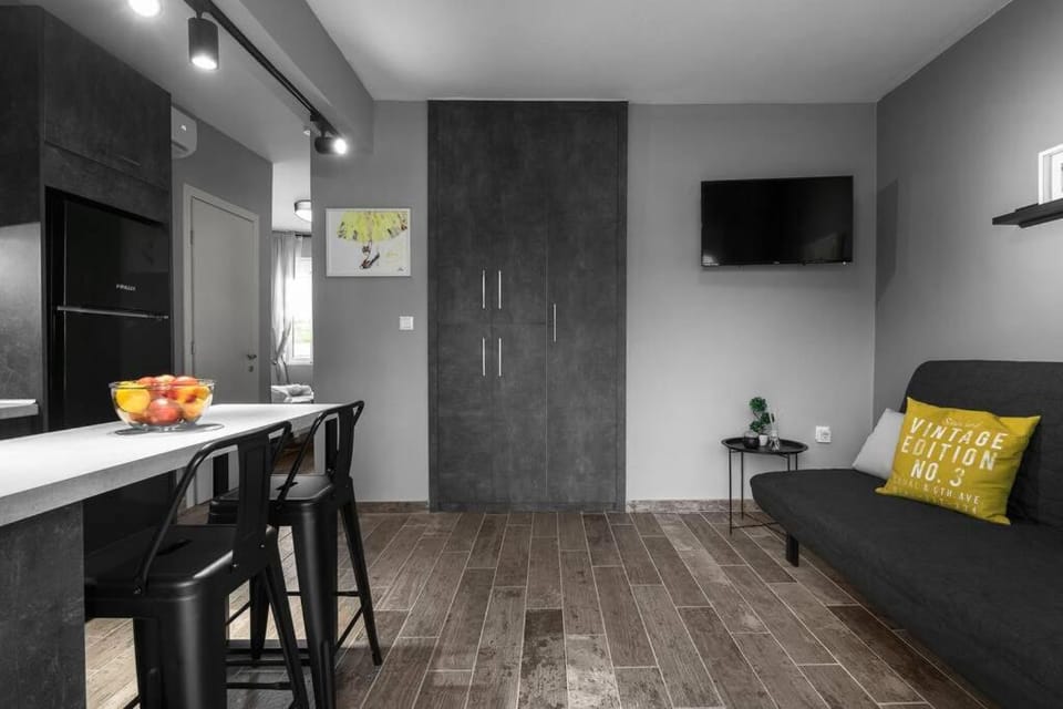 "HoMes" II, The aRt BoutiQue experience by Lou Lenny Apartment in Halkidiki