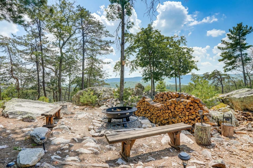 Secluded Mountain Cabin in Wardensville! Cabin in Shenandoah Valley