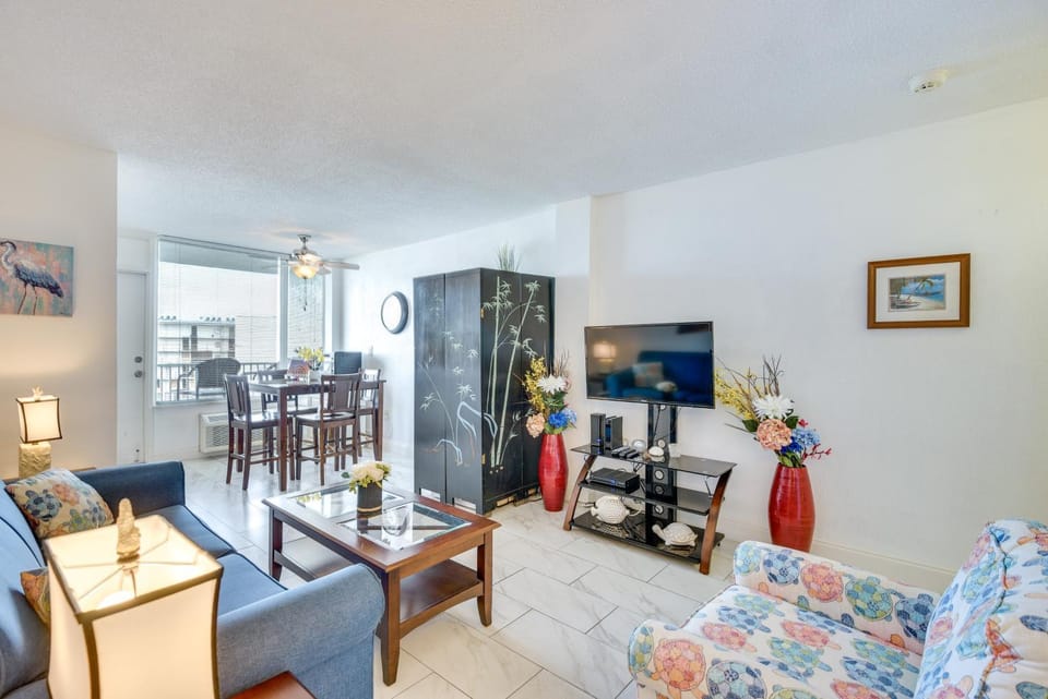 Daytona Beach Condo w/ Ocean-View Balcony! House in Florida