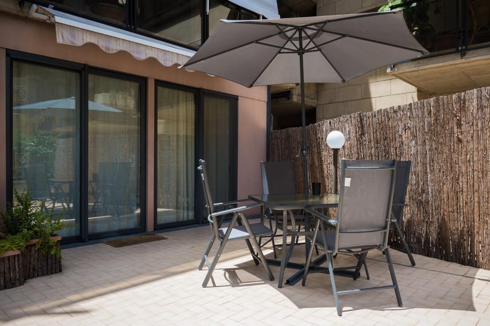 Balcony/Terrace, Balcony/Terrace