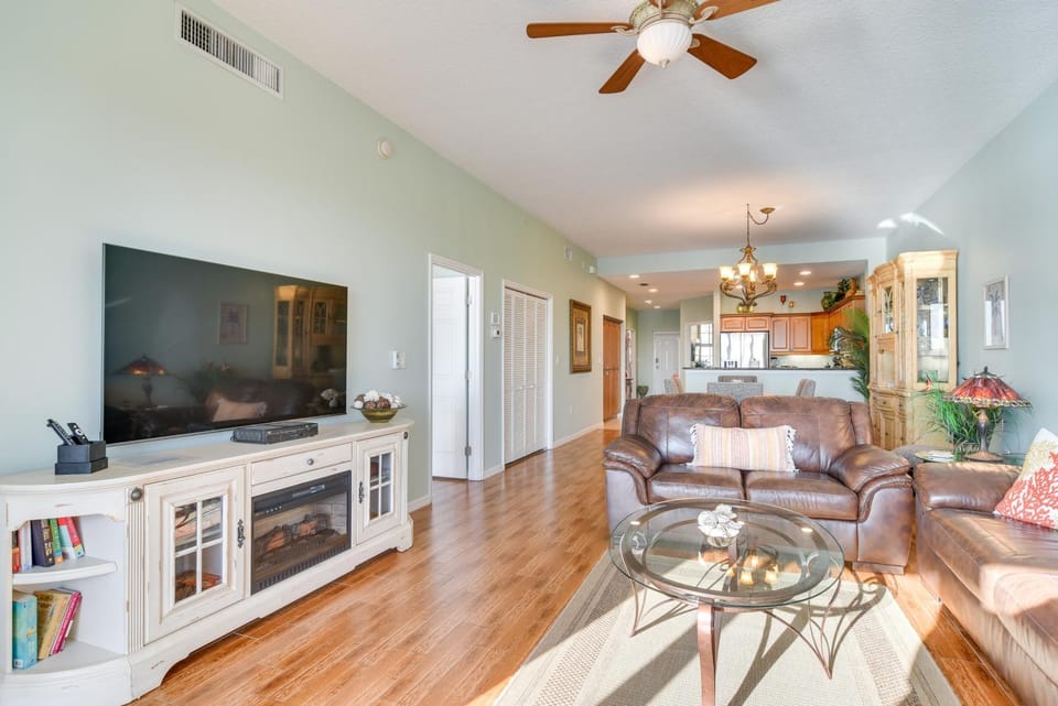 Coastal Condo w/ Harbor Views: Steps to Beach! House in Clearwater Beach