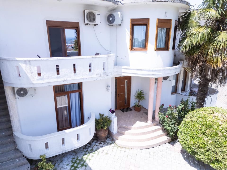 City rooms Bed and Breakfast in Ulcinj