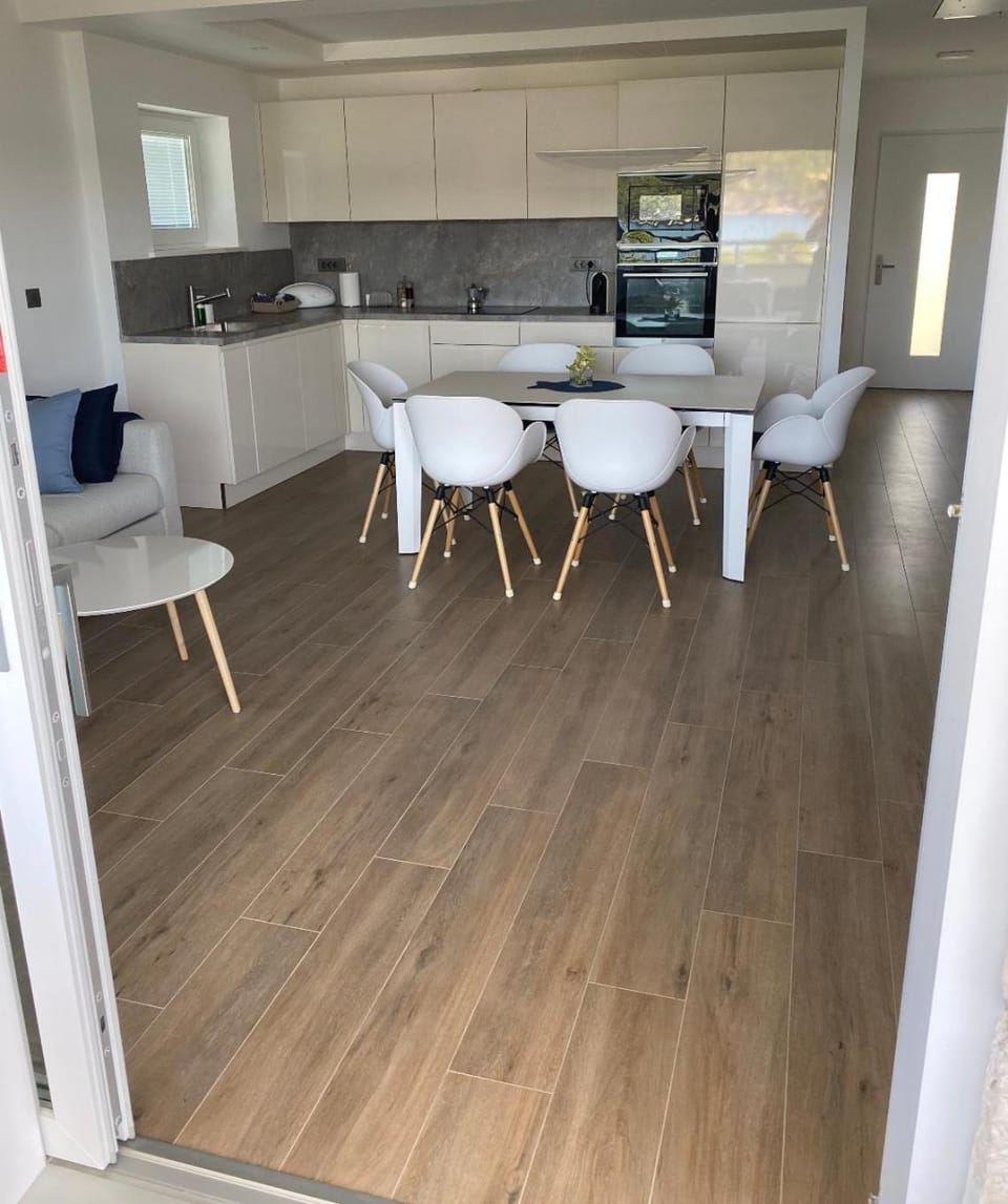 Villa Mali Apartments Apartment in Lika-Senj County