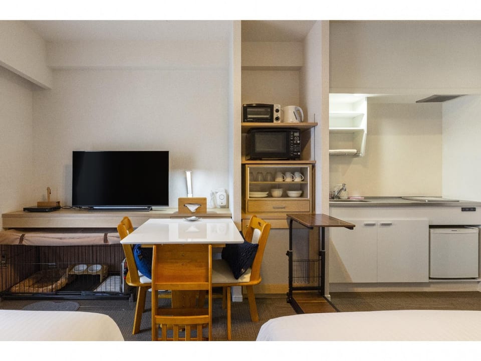 Kitchen or kitchenette, pet friendly, toaster
