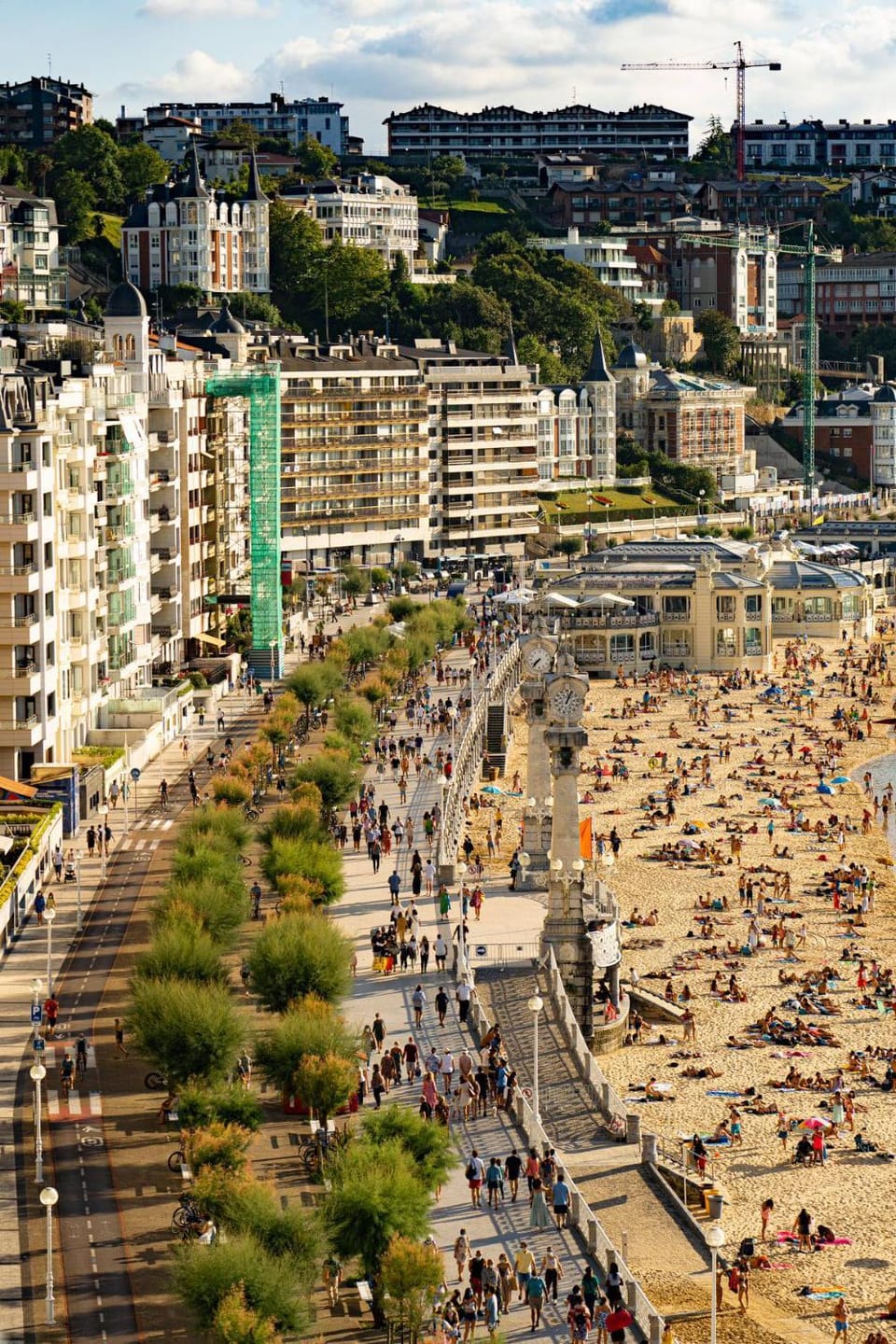 Neighbourhood, Natural landscape, Bird's eye view, Beach, City view, Sea view, Location