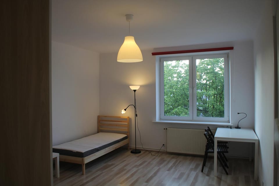 Trzyosobowy pokój w mieszkaniu czteropokojowym w centrum Gdyni. Vacation rental in Pomeranian Voivodeship