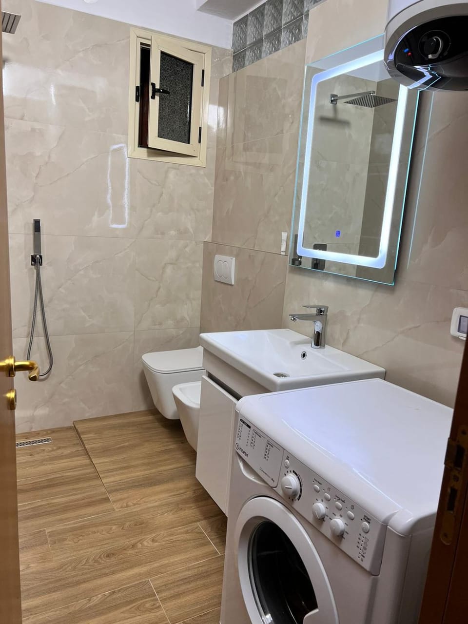 Potami Apartment - 50 mt from the beach Apartment in Vlorë County, Albania