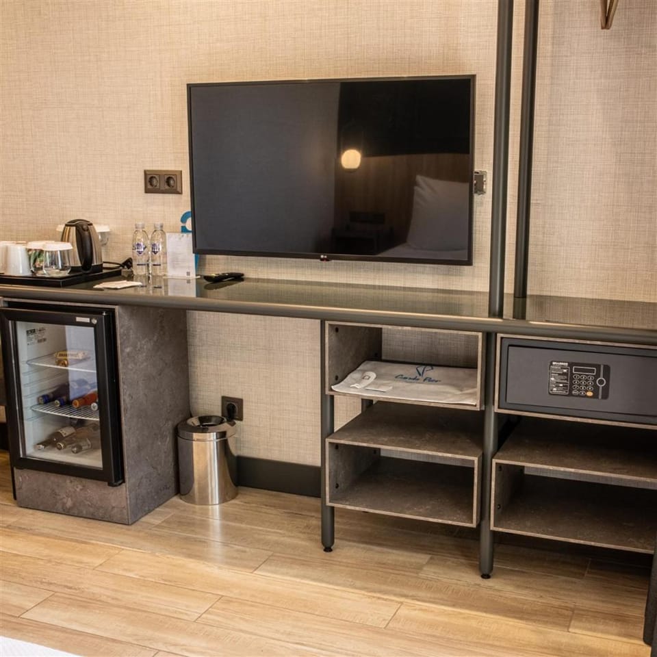 CUNDA PİER OTEL Bed and Breakfast in İzmir Province