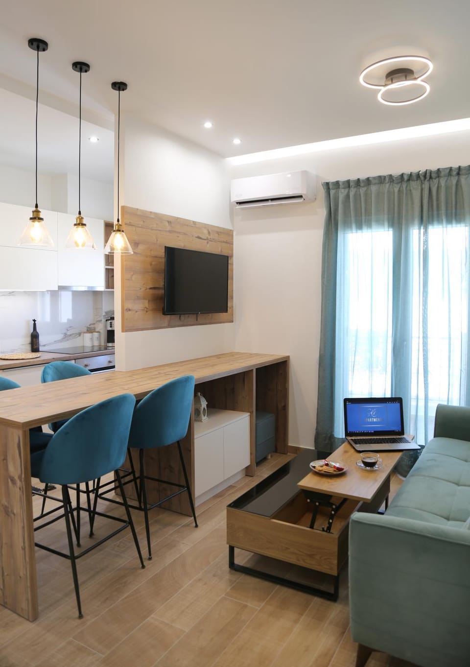 TV and multimedia, Dining area