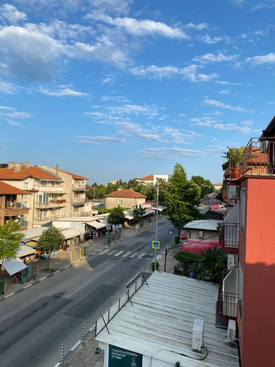 Day, City view, Street view, Location