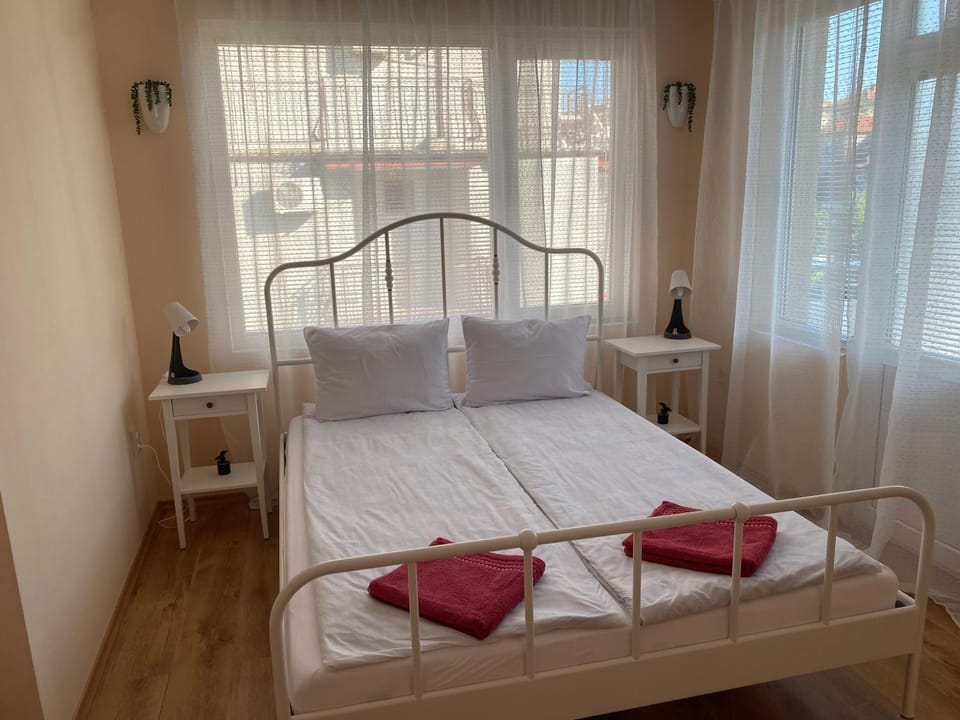 Къща за гости Германови Bed and Breakfast in Burgas Province