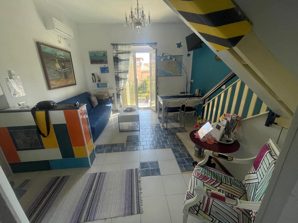 Suite 53 House in Sicily