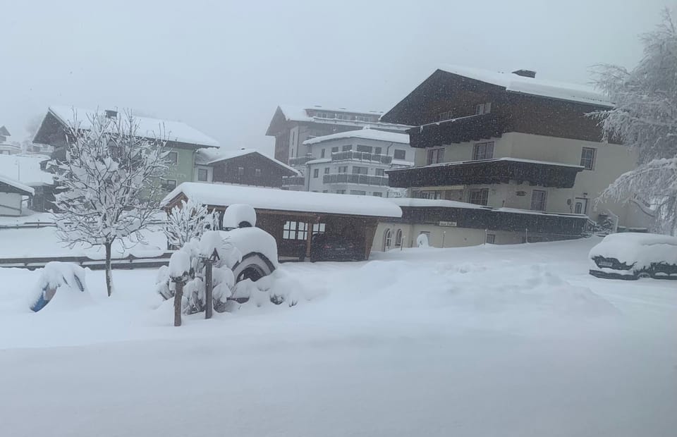 Property building, Winter