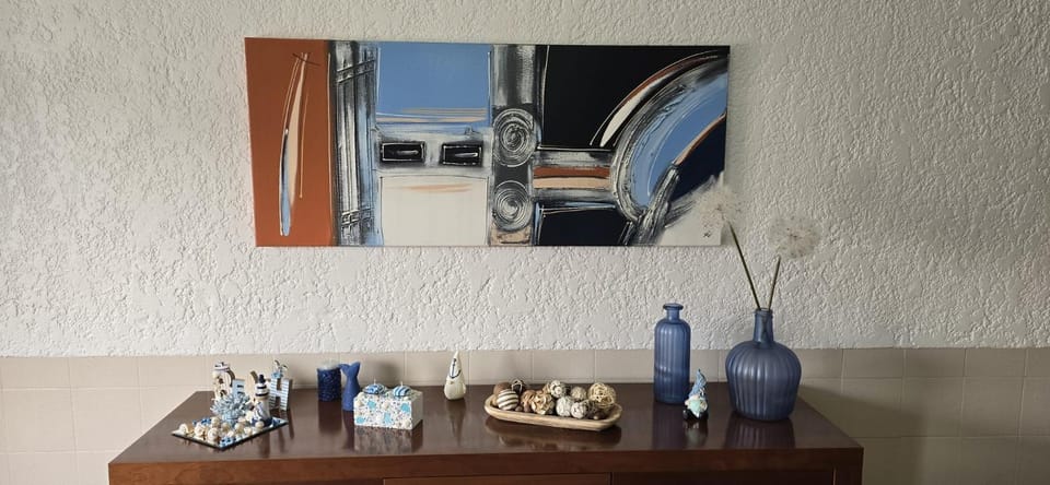 Gomes & Fortunato House House in Peniche