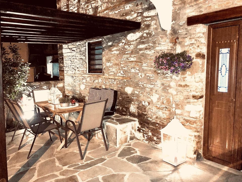 Patio, Garden, Inner courtyard view