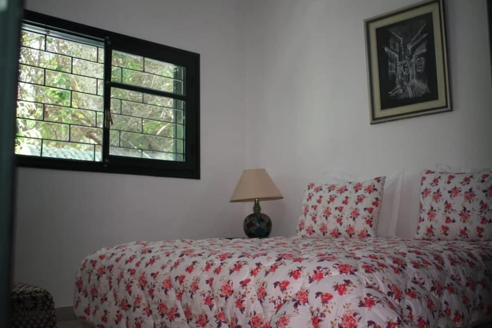 Bedroom, Garden view