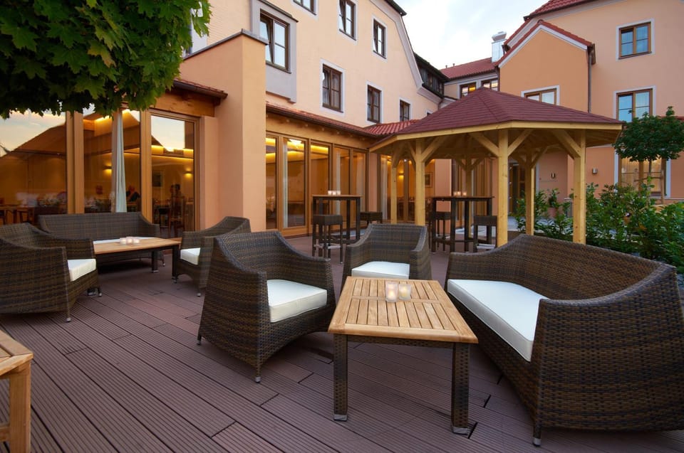 Lounge or bar